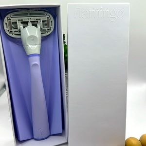 Flamingo Razor (Lilac)